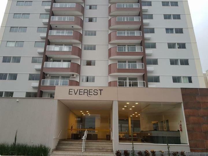 Everest Flat Service 卡达斯诺瓦斯 外观 照片